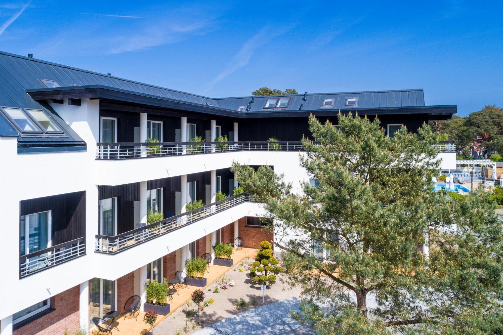 Apartamenty Przy Plazy Z Basenem Z Podgrzewana Woda I Mini Spa - Osrodek Kolonijno-Wczasowy Mewa Niechorze Buitenkant foto