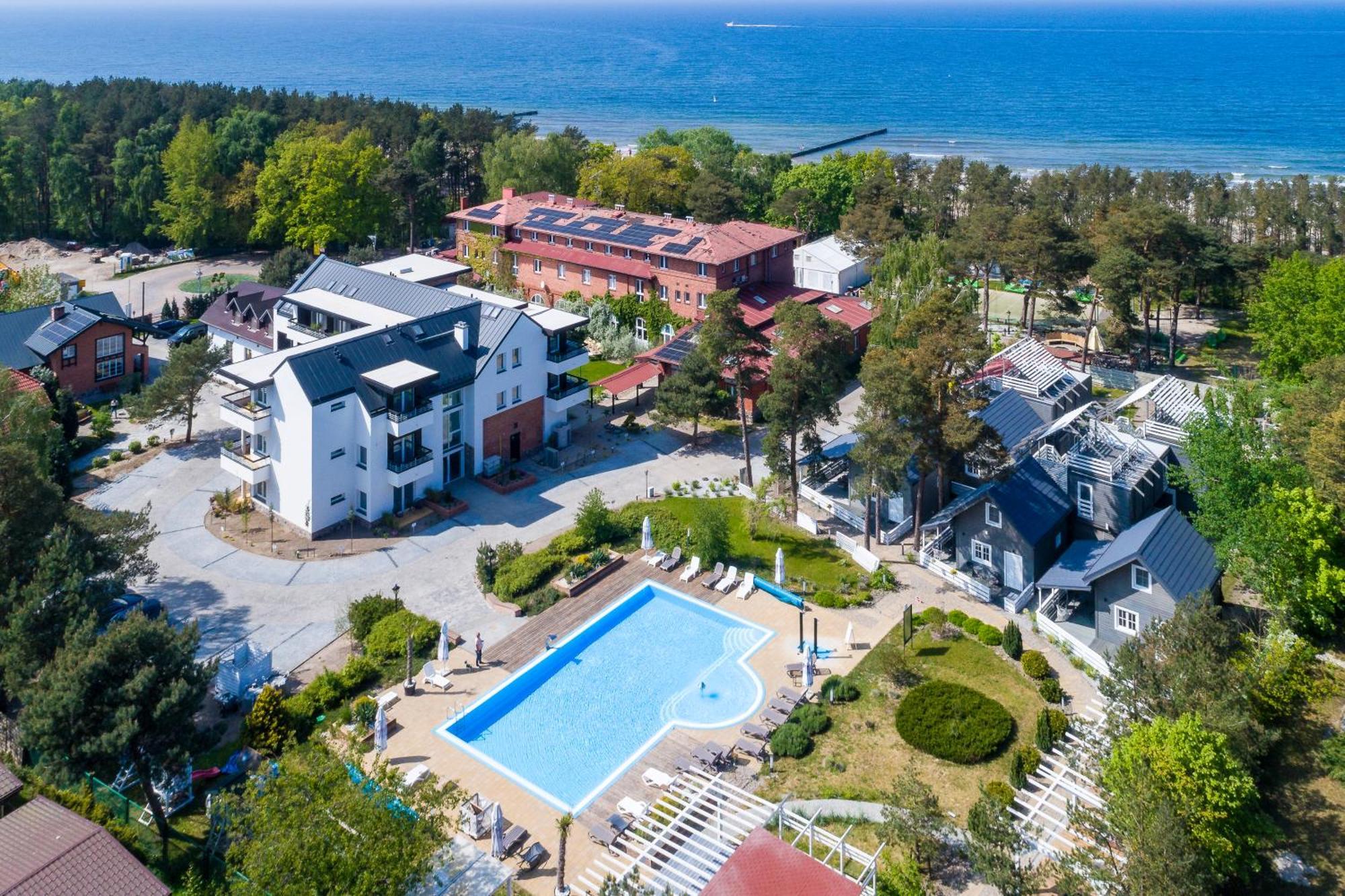 Apartamenty Przy Plazy Z Basenem Z Podgrzewana Woda I Mini Spa - Osrodek Kolonijno-Wczasowy Mewa Niechorze Buitenkant foto