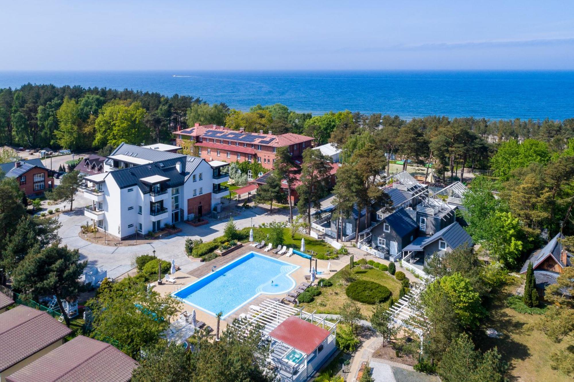Apartamenty Przy Plazy Z Basenem Z Podgrzewana Woda I Mini Spa - Osrodek Kolonijno-Wczasowy Mewa Niechorze Buitenkant foto
