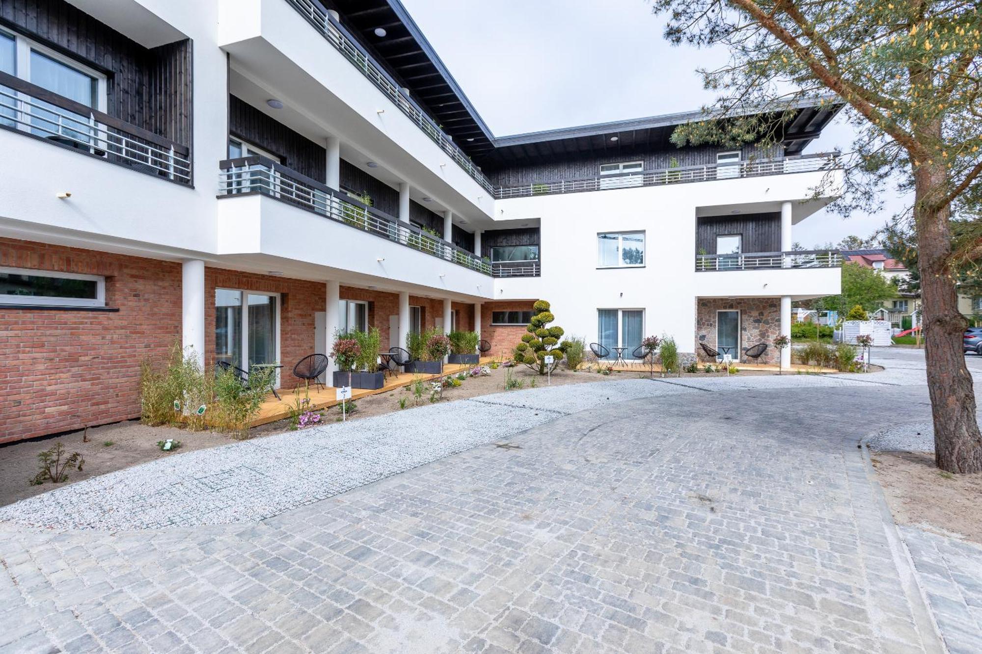 Apartamenty Przy Plazy Z Basenem Z Podgrzewana Woda I Mini Spa - Osrodek Kolonijno-Wczasowy Mewa Niechorze Buitenkant foto